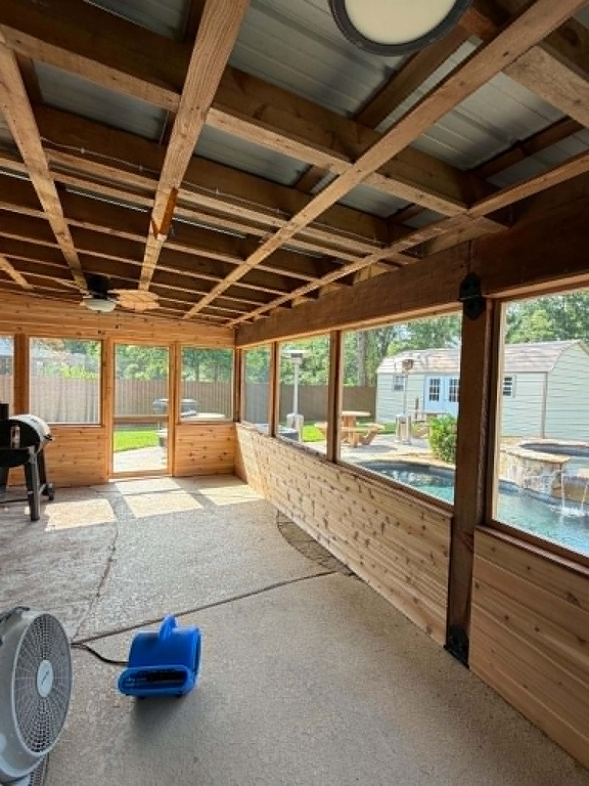 Screened patio interior — poolside — Shreveport Bossier City LA